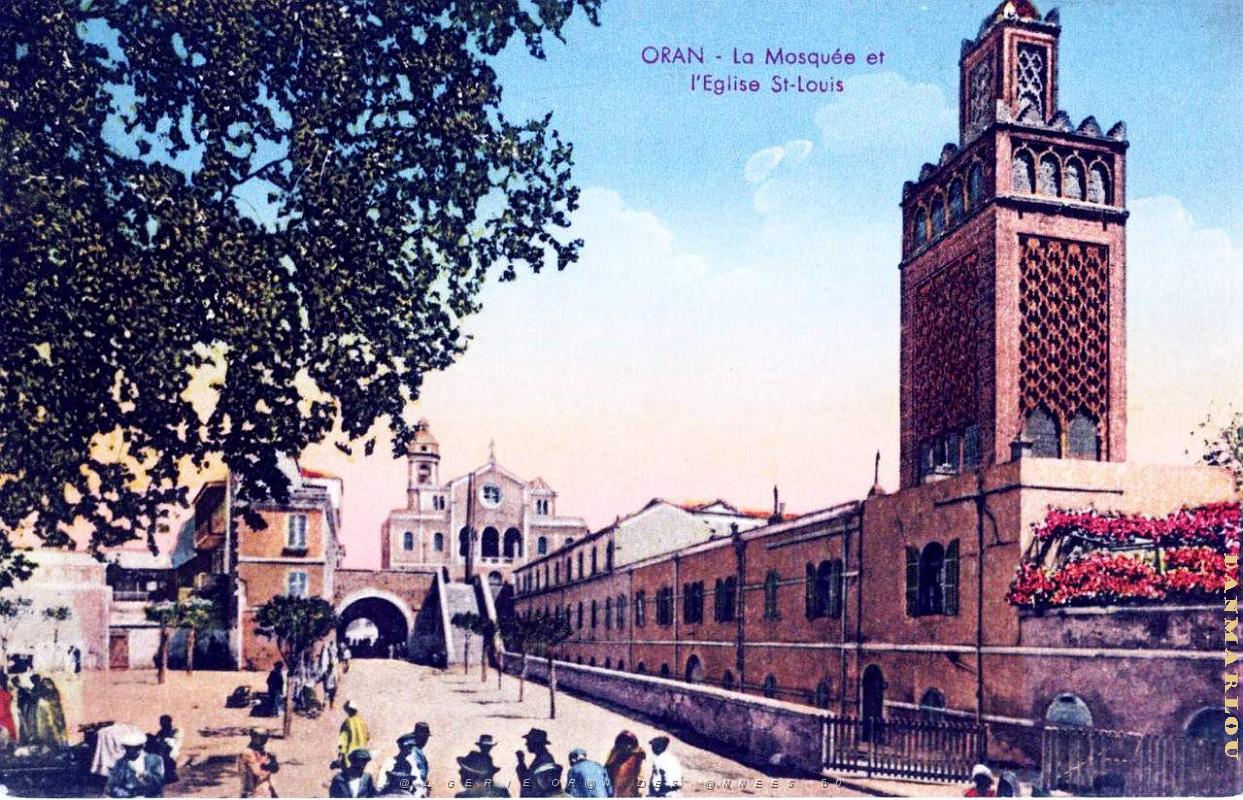 MB i- 006- eglise St-Louis et mosquee.JPG